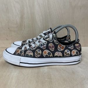 converse skull trainers
